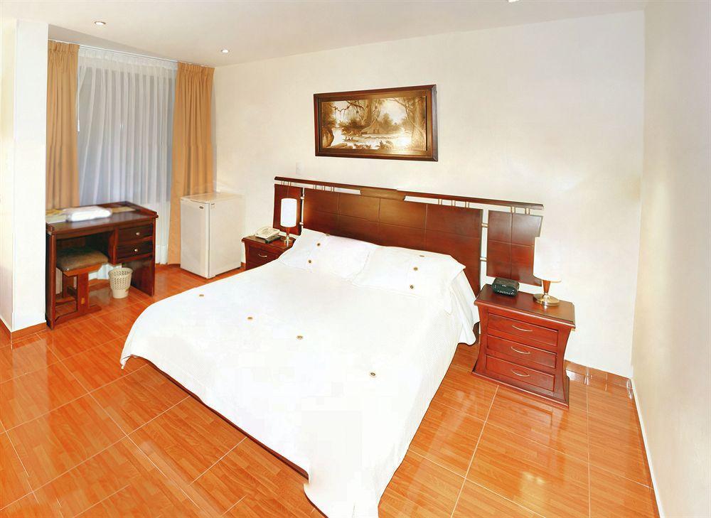 Hotel Charlies Place Bogotá Extérieur photo