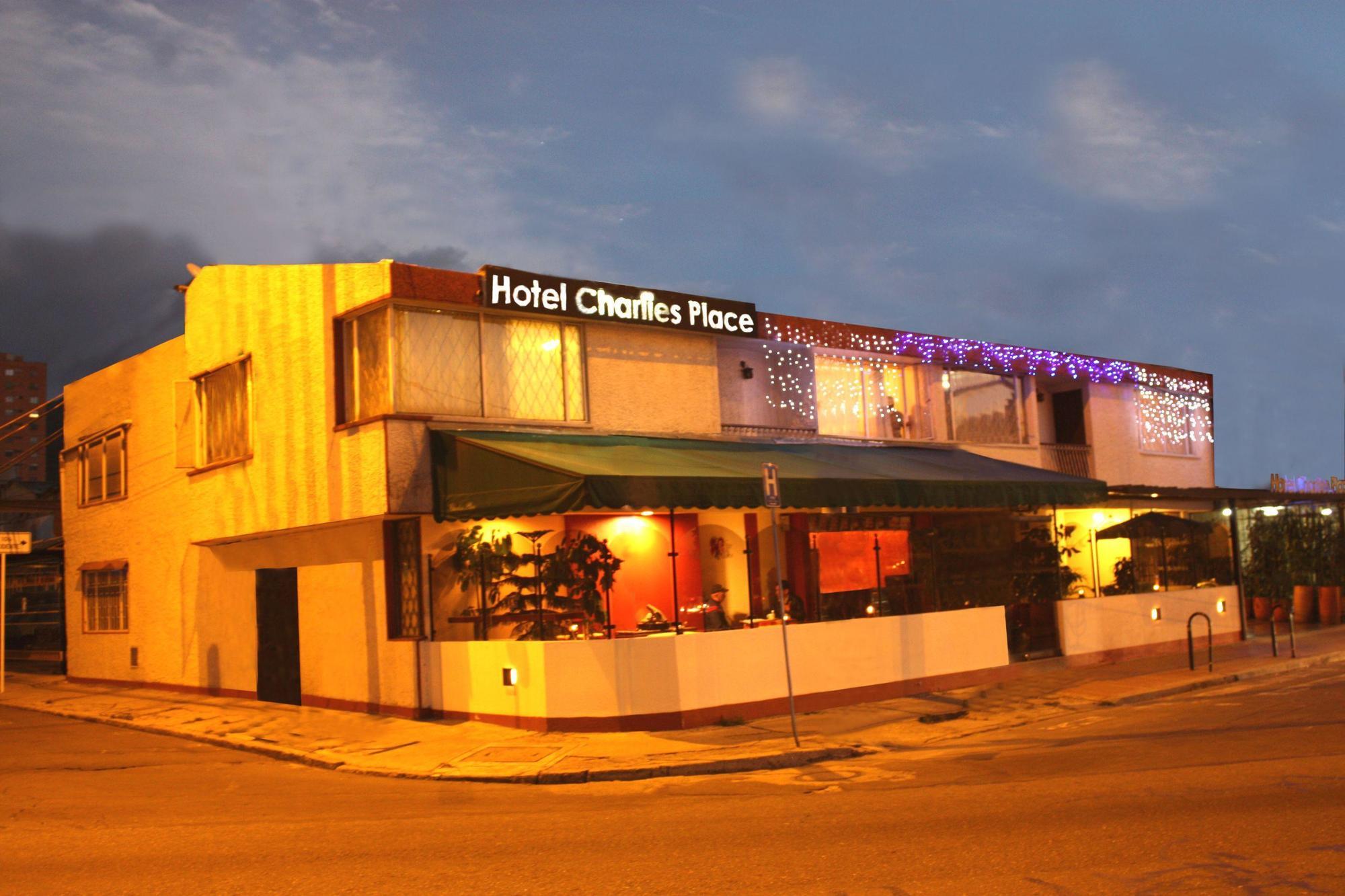 Hotel Charlies Place Bogotá Extérieur photo
