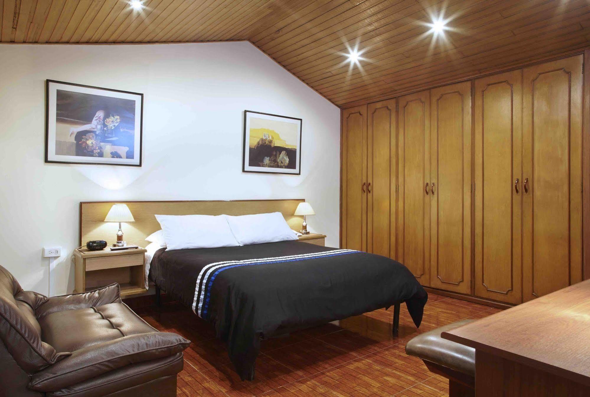 Hotel Charlies Place Bogotá Extérieur photo