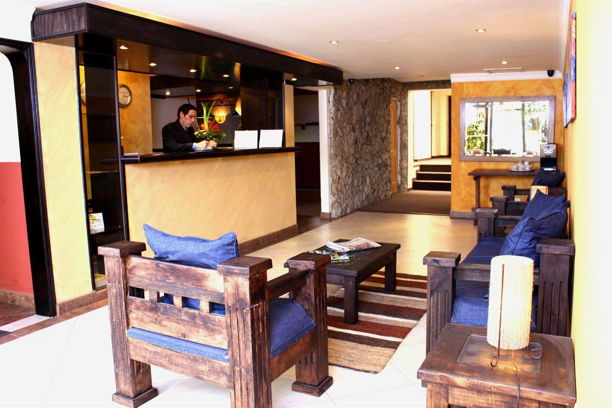 Hotel Charlies Place Bogotá Extérieur photo